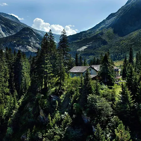 Hotel Und Naturresort Handeck-2